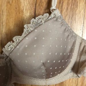 Underwire bra- 34 A, in very good condition